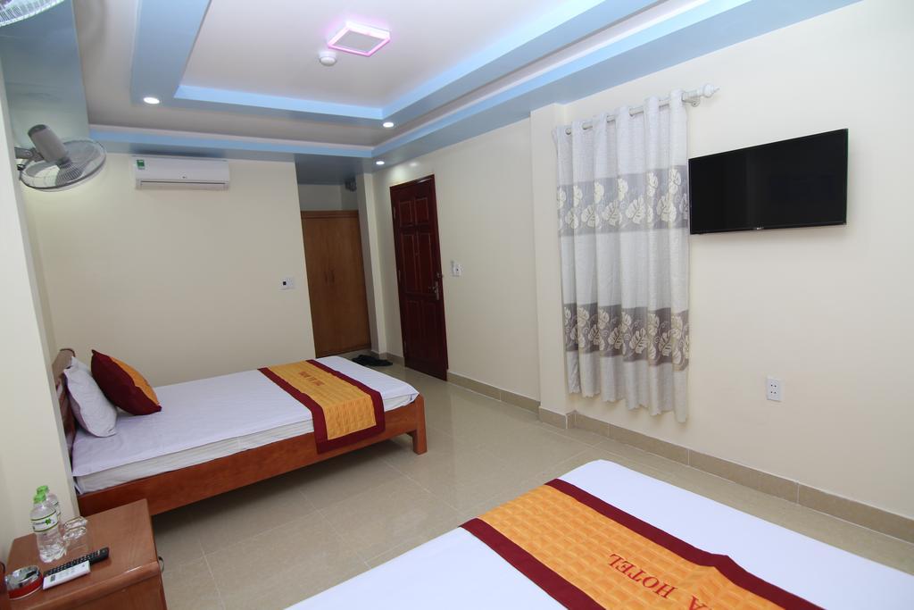 Thu Ha Hotel Dong Khe Sau Экстерьер фото