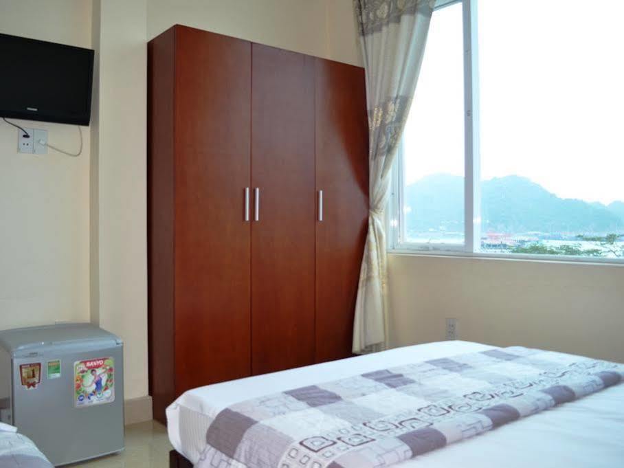 Thu Ha Hotel Dong Khe Sau Экстерьер фото